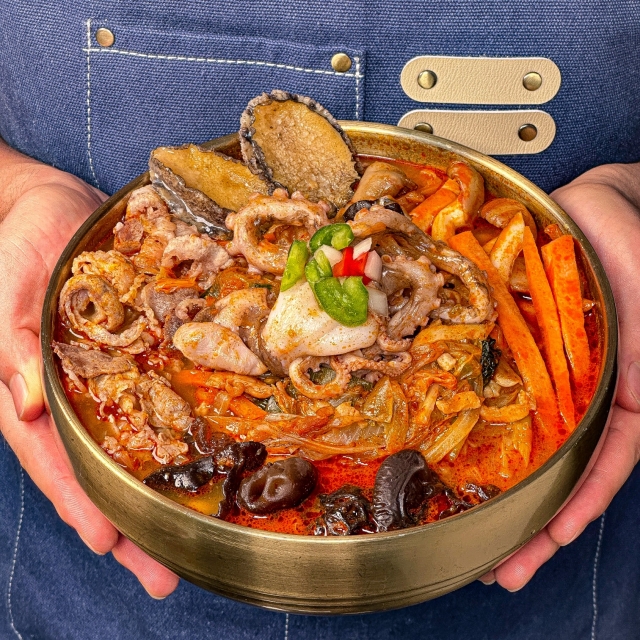 '짬뽕원', '2024 더 테이스타 로드' 맛집 선정-국민일보 '짬뽕원', '2024 더 테이스타 로드' 맛집 선정-국민일보