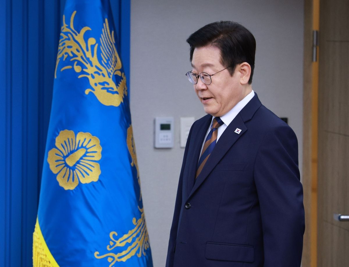  , ȫ Ʈ ȭ翡  ֵ Ρ